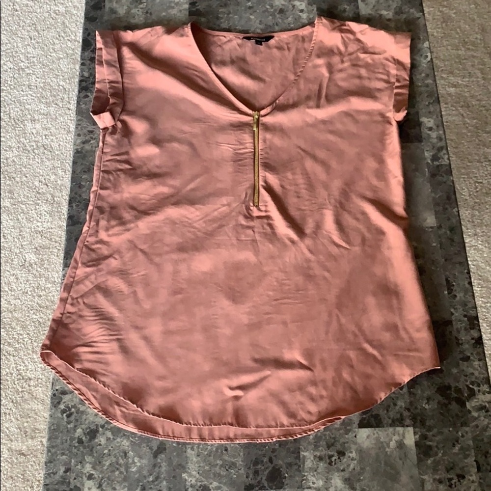 COPY - Express top